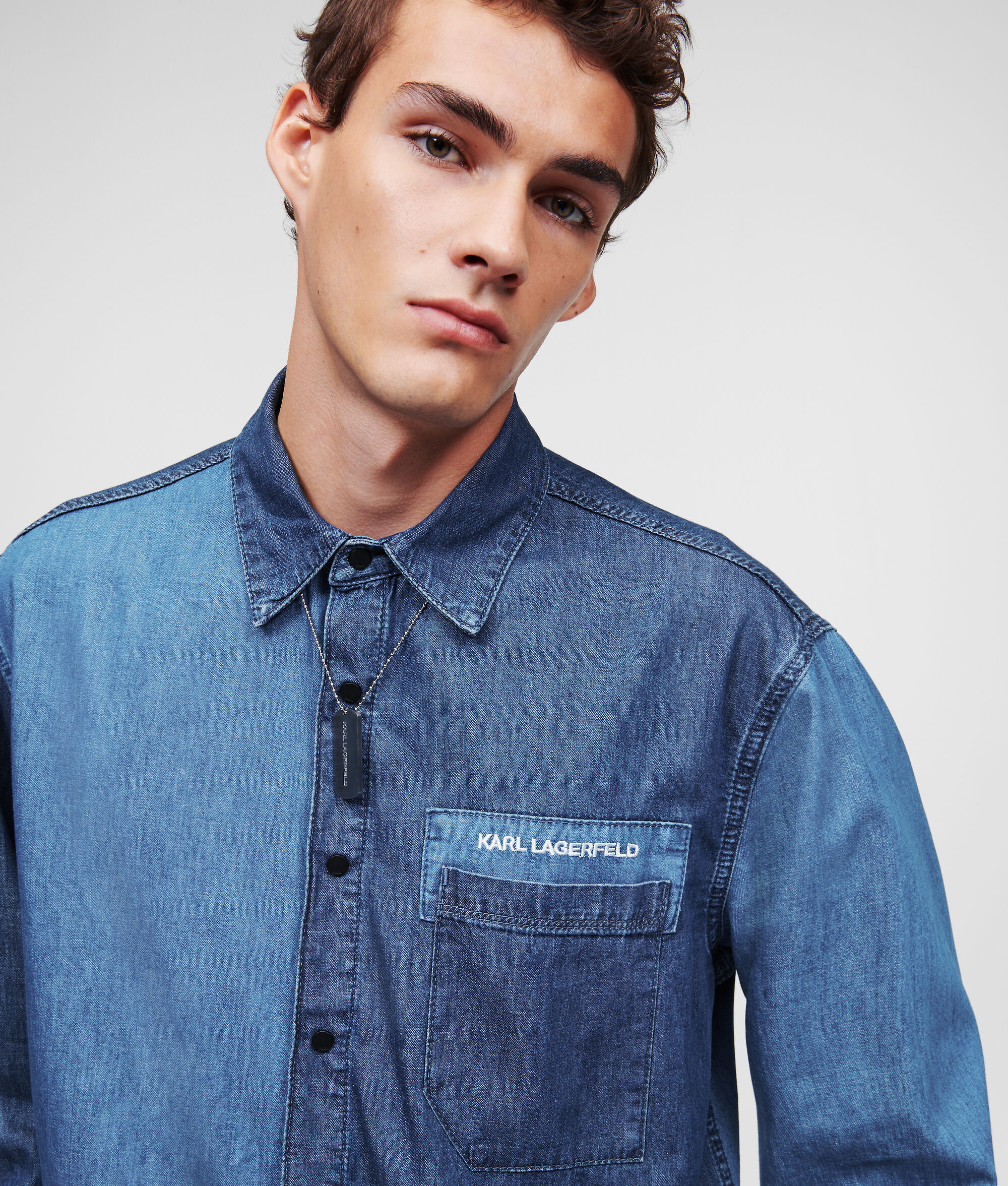 (image for) Word Of Mouth COLOUR-BLOCK DENIM SHIRT